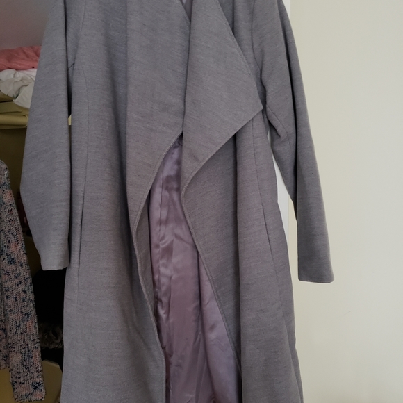 Trench coat of Suzy Shier - Picture 2 of 8